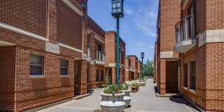 Huntington Gateway Gallery 22