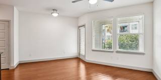 Flats on Tanglewilde Gallery 7