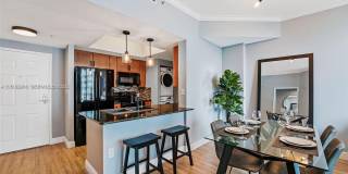 2000 N Bayshore Dr Gallery 6