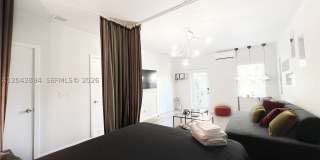 513 SW 18th Ct Gallery 4