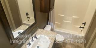 330 Dunvegan Ct Gallery 19