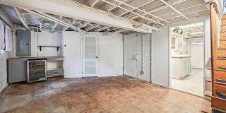 310 Taylor St NW Gallery 22