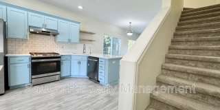 7839 NE Kian Ln Gallery 10