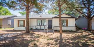 Spacious 4 Bed 2 Bath with Big Backyard Spacious 4 Bed 2 Bath with Big Backyard Gallery 1
