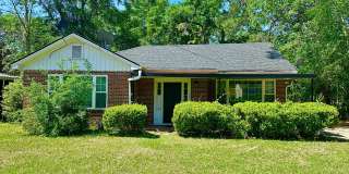 1104 Williams St Gallery 1