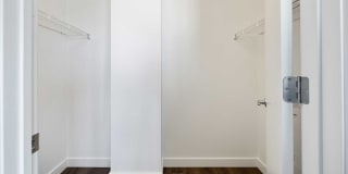 Broadridge Gallery 15