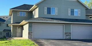2 Bedroom Townhome in Boulder Ridge! Gallery 1