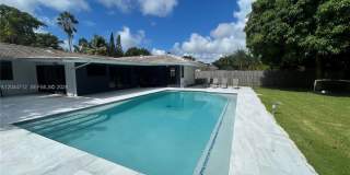 2115 Alamanda Drive, North Miami, FL 33181 - 2604 2115 Alamanda Drive, North Miami, FL 33181 - 2604 Gallery 3