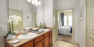 Galleria Parc Apartments Gallery 14