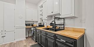 Lower Unit Available May 4 Gallery 4