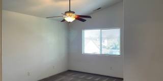 Beautiful 3 Bed, 2.5 Bath Home for Rent – Bright & Spacious in a Great Neighborhood Gallery 16
