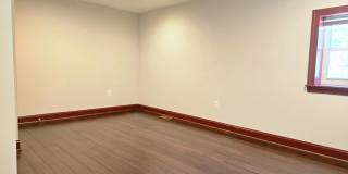 804 HOLLINS Street Gallery 29