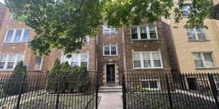 4950 North Christiana Avenue - Garden Gallery 15