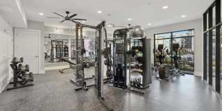 Innsbrook Square Gallery 21