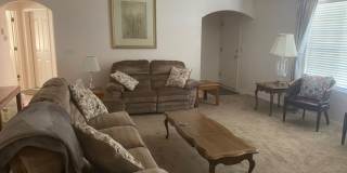 GREAT FURNISHED HOME WITH SIDE PARKING! Gallery 4