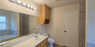 5705 Mandalay Gallery 22