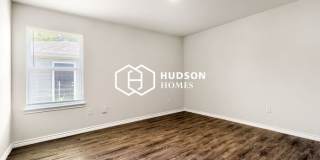 421 Meander Street Gallery 7