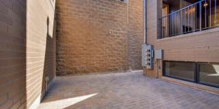 2135 N Lakewood Avenue Gallery 33