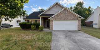 708 Riverside Dr Gallery 1