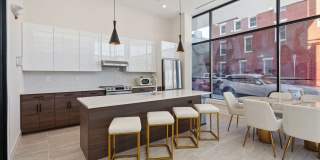 720 Thompson Street Gallery 61