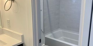 4 Bed 3.5 Bath in Edgefield Home Gallery 24