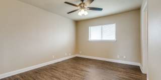 4-BEDROOM NEAR THE MEDICAL CENTER! Gallery 11