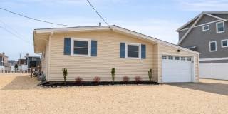 825 Leeward Drive Gallery 1