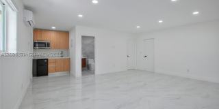 1825 NE 197th Ter Gallery 12