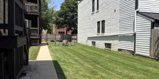 5325 N Damen Avenue Gallery 11