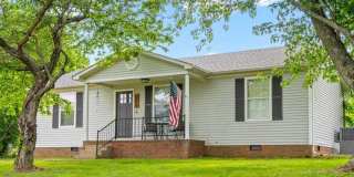 Welcome Home to 602 Artic Ave. Gallery 1