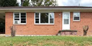 Comfortable Small-Town Living Gallery 1