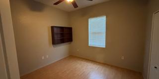 3,2,2 Located in Deerfield Estates Gallery 5