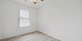 372 Circuit Lane Gallery 12