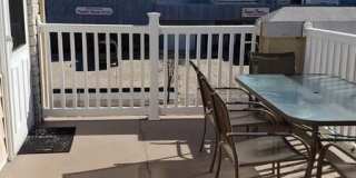1515 Boulevard Gallery 15