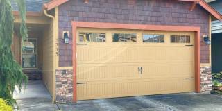 Beautiful Craftsman Style Home in Felida - 3 Bedroom/2.5 Bath - Available for showing on 3/30! Gallery 1