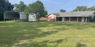 101 Boxwood Drive Gallery 22