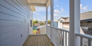 195 Romney Street Gallery 23