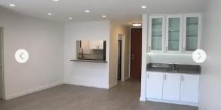 921 10th St Gallery 7