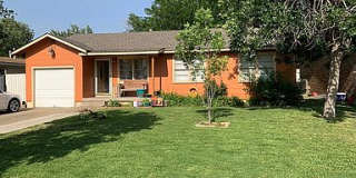 2119 South Fairfield Street Gallery 1