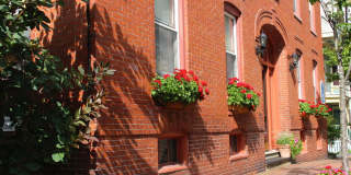 111 Sherman Street Gallery 9