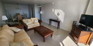 18151 NE 31st Ct Gallery 23