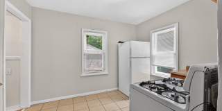 $1200 2 bedroom ranch Gallery 7