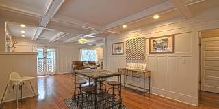 Beautifully Renovated Craftsman with Private Yard & Guest Suite in Prime Bankers Hill Gallery 8
