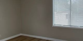 Charming Home in Seattle-Maple Leaf Area! Gallery 19