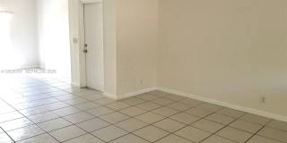 4812 Washington St Gallery 3