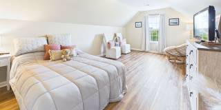 Beautiful 3 bd/ 2.5 house with Renovated Kitchen Gallery 28