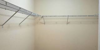 4/2 with Community Amenities Gallery 19