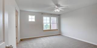 Bright & Beautiful 2-Level Condo in NoBo, available June 5th Gallery 18