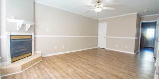 2 Bedroom 2.5 Bathroom Townhome Gallery 7