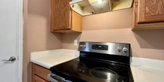 6611 Cougar Village Gallery 12